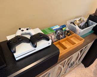 XBox One and Gaming Controllers