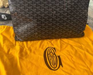 Goyard Clutch