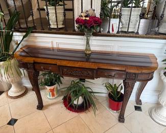 Karges Sofa Table