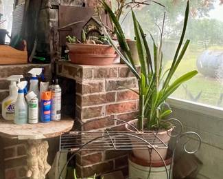 WROUGHT IRON PLANT STAND, PLANTS