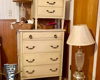 VINTAGE DRESSER AND NIGHTSTAND, LAMPS