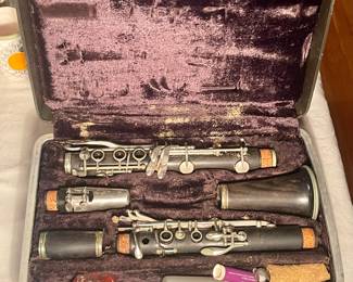 VINTAGE CLARINET 