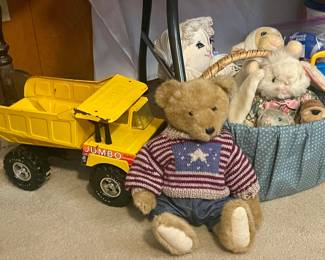 VINTAGE METAL TONKA TRUCK