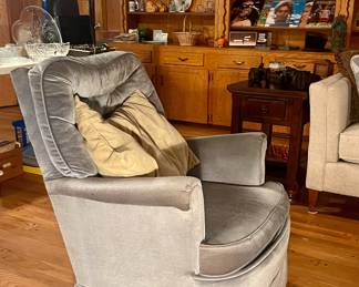 RETRO VELOUR ROCKER