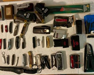 KNIFE COLLECTION