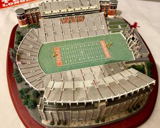 UNIVERSITY OF TEXAS STADIUM REPLICA