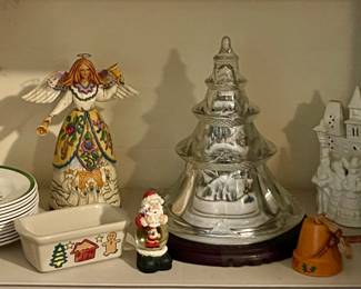 THOMAS KINKADE HOLIDAY REFELCTIONS CHRISTMAS TREE