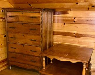 VINTAGE DRESSER AND END TABLE