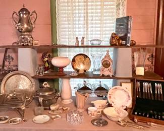 VINTAGE SILVERPLATE SERVING PIECES, GLASSWARE, VINTAGE HOMER LAUGHLIN