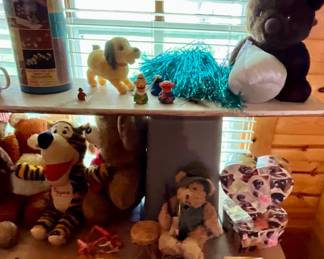 STUFFED ANIMALS