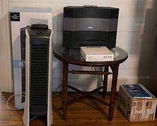 BOSE ACOUSTIC WAVE MUSIC SYSTEM, HEATER, ACCENT TABLE