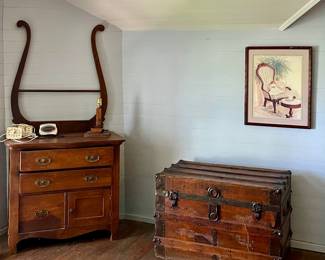 ANTIQUE WASH STAND, ANTIQUE TRUNK