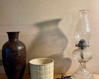 OIL LAMP, CAST METAL WOODPECKER TOOTHPICK HOLDER