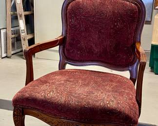 ARM CHAIR