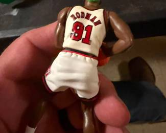 Chicago Bulls Rodman figurine back