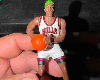 Chicago Bulls Rodman figurine front