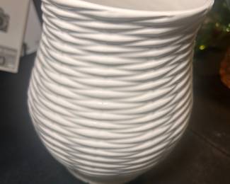 Tiffany & Co Vase White Basket Weave Pattern Made in Italy