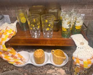 Vintage 1950's Anchor Hocking Daffodil Juice Glasses, MCM Atomic Yellow Starburst Glasses, Vintage 1970's Yellow Rose Juice glasses & Royal Sealy Japan Harvest Wheat Sugar & Creamer