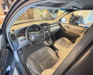 2001 Toyota Highlander with 180,000 Miles