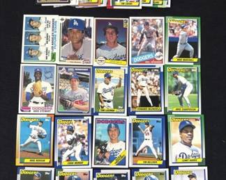 Lot 429h  Lot of 39 Dodgers baseball cards