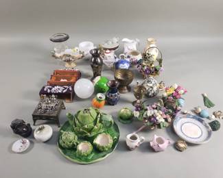 Lot 430  Vintage doll house furniture
