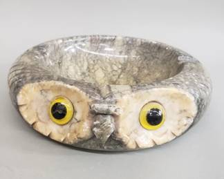 Lot 464  Vintage carved alabaster owl ashtray