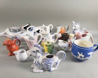 Lot 428  Group of vintage porcelain and ceramic creamers