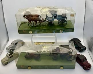 Lot 375h  Vintage Brumm Italian 143 scale models horse