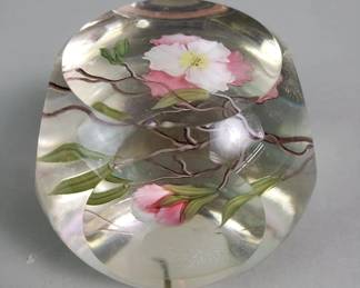 149  Lot 234  Vintage signed Abelman art glass flower