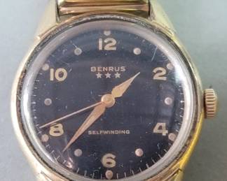 Lot 421  Vintage Benrus three stars series selfwinding