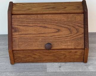 Lot 404h  Vintage wood bread box