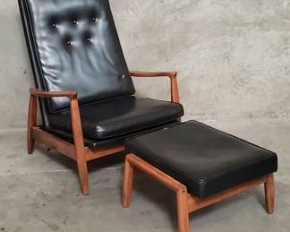 001  Lot 25  Thayer Coggin for Milo Baughman Midcentury