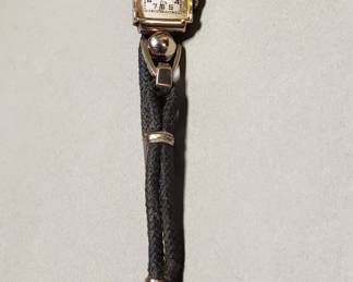 015  Lot 19  Vintage Gruen 14k white gold ladies cocktail watch