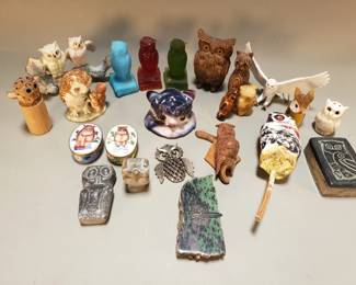 Lot 532  Group of owl figurines, pill box, rattle,