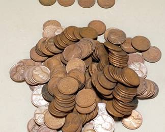 Lot 541  Collection of US Wheat Pennies, various years