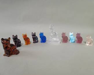 Lot 432  Collection of glass cat figures