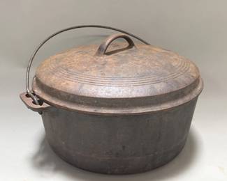 Lot 150  Vintage cast iron Dutch oven