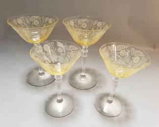 Lot 43  Vintage Fostoria Yellow Kasmir pattern champagne and