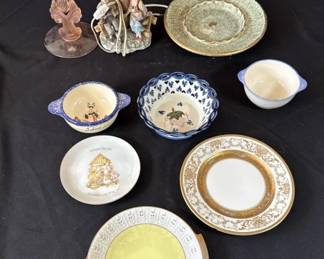 Lot 347h  Lot of vintage ceramic items
