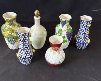 Lot 346h  Lot of ceramic vases