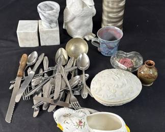 Lot 369h  Lot of miscellaneous metal and ceramic items