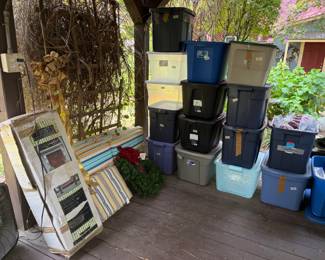 storage containers, chair pads