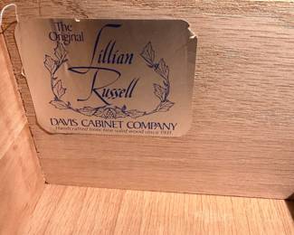 Lillian Russell Bedroom Set 