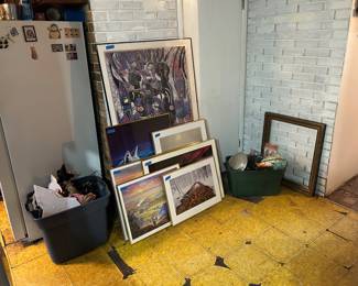 Cool Wall Art - Nice Frames and Pics