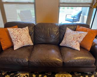 NATUZZI LEATHER FURNITURE INCLUDING SOFA, LOVESEAT, AND CLUB CHAIR