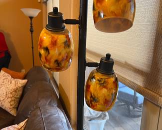 LAMPS - FLOOR AND TABLE
