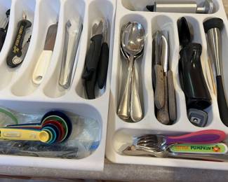 KITCHEN UTENSILS
