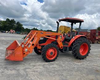 TRACTOR