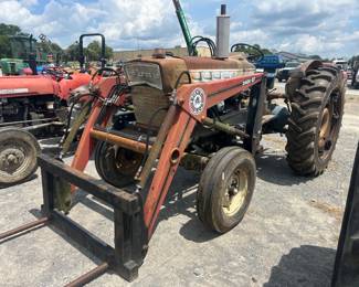 TRACTOR