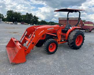KUBOTA TRACTOR